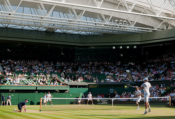 Men's Doubles, Centre Court with new roof, Wimbledon 2009 #1, cropped.
