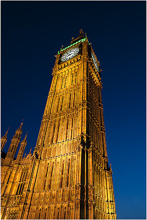 Big Ben, Houses of Parliament, London, England, United Kingdom at dusk.