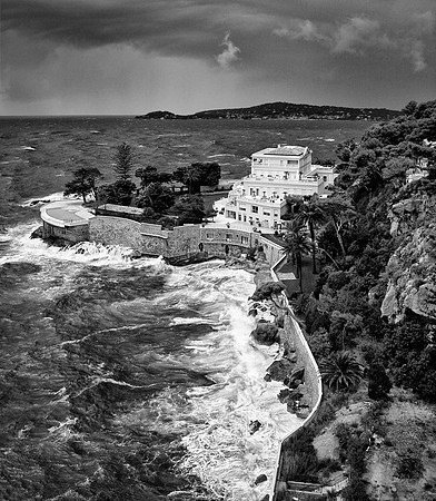 Cap Estel, Èze-Bord-de-mer, Cotes d'Azure, in high season!