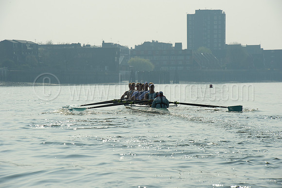 _DGS0758